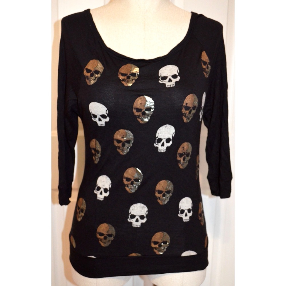 Wet Seal Black Long Sleeve Shirt Women's XS Gold White Silver Skull Print
